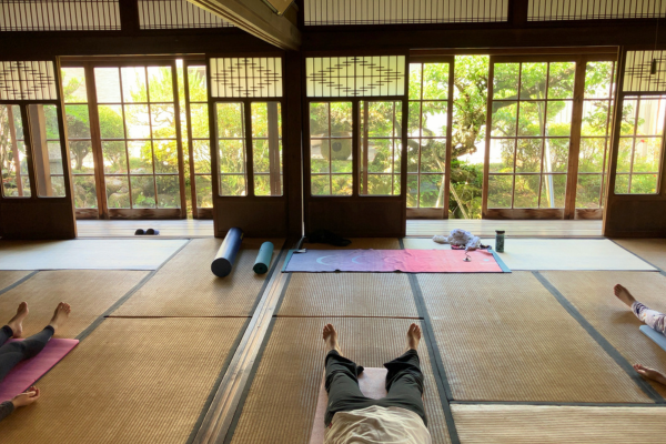 フレッシュミズ様のヨガ