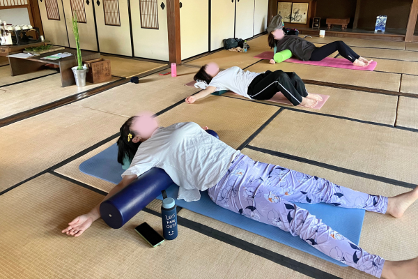 フレッシュミズ様のヨガ