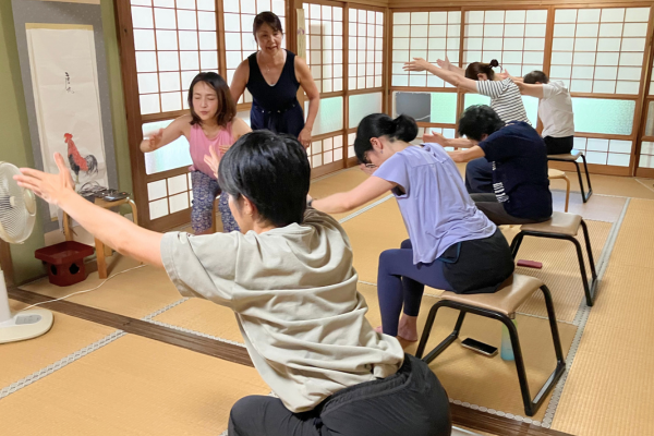 美姿勢ピラティス